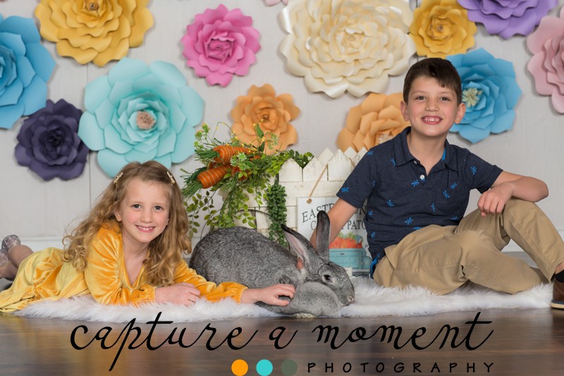 Easter and Spring Mini Sessions are Back! 